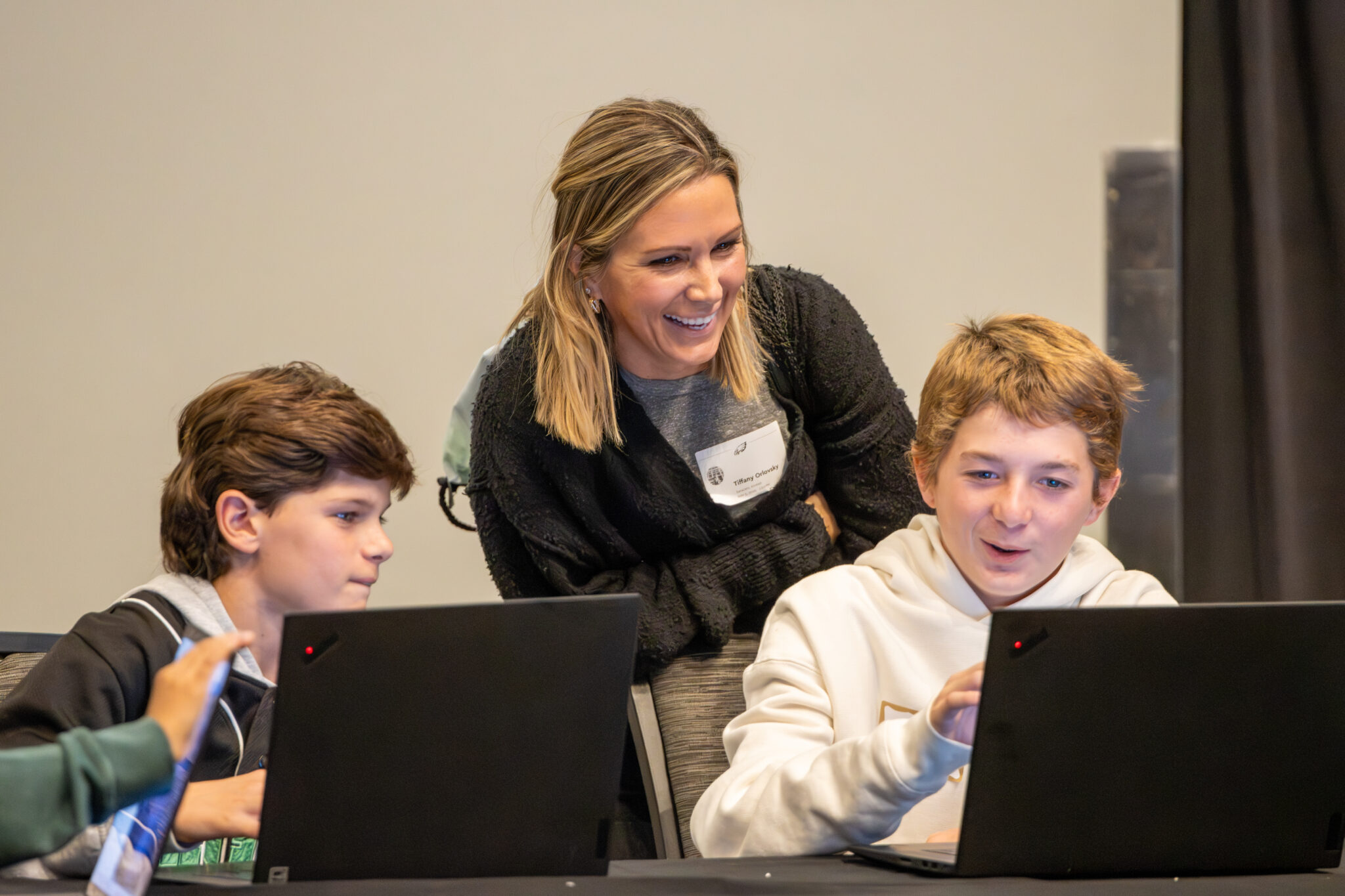 Tiffany Orlovsky and family trying out the Cesium Geospatial experience.