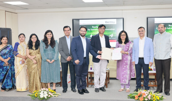 Team members from Bentley Systems and Symbiosis Institute of Technology (SIT), Pune sign MOU