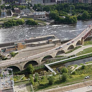 Most dla pieszych w Minneapolis