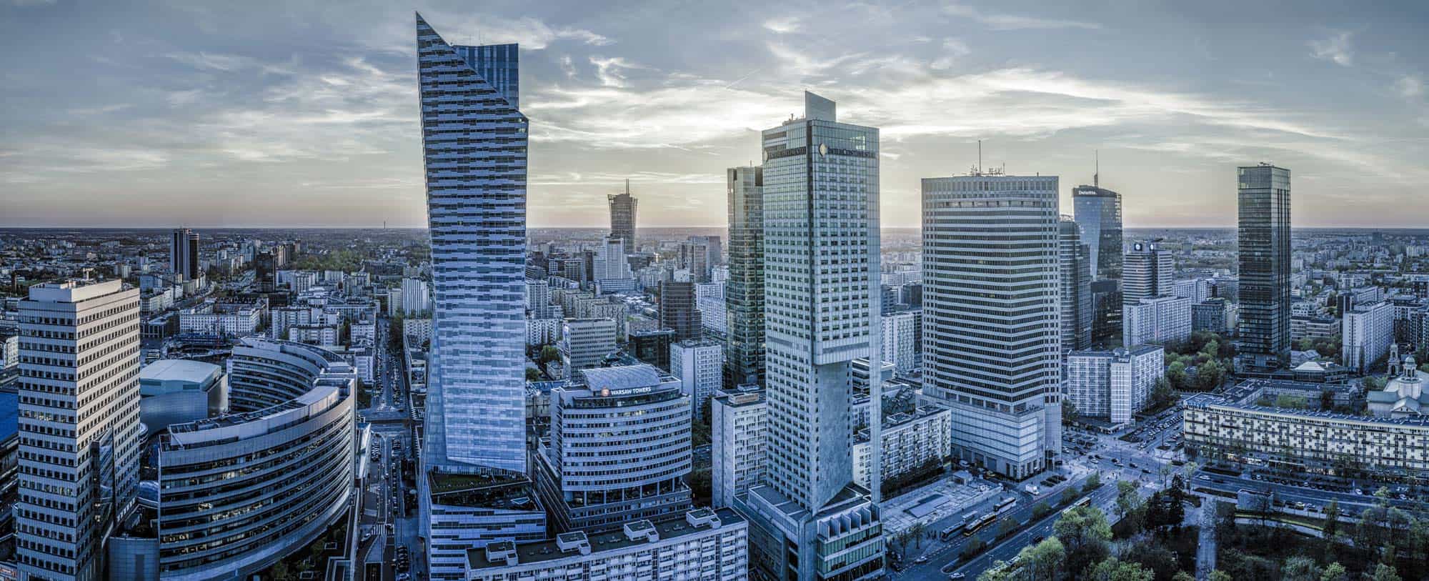skyline city view tall buildings