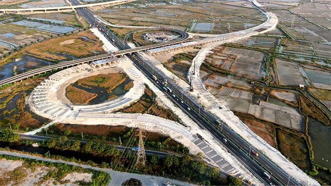 imagem aérea da rodovia